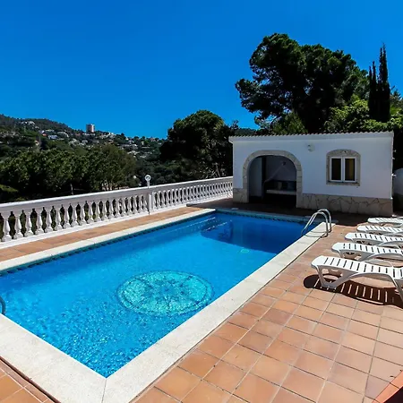 Вилла Natalia C101 Льорет-де-Мар